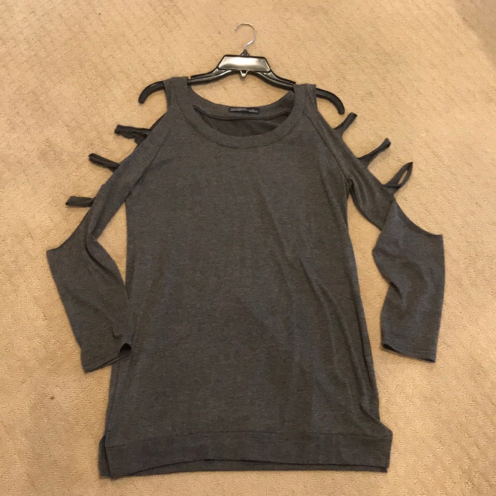 Long sleeve cut out grey cotton shirt